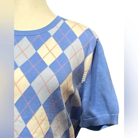 ⛳️ Brooks Brothers 365 argyle shortsleeved sweater. - Picture 2 of 7